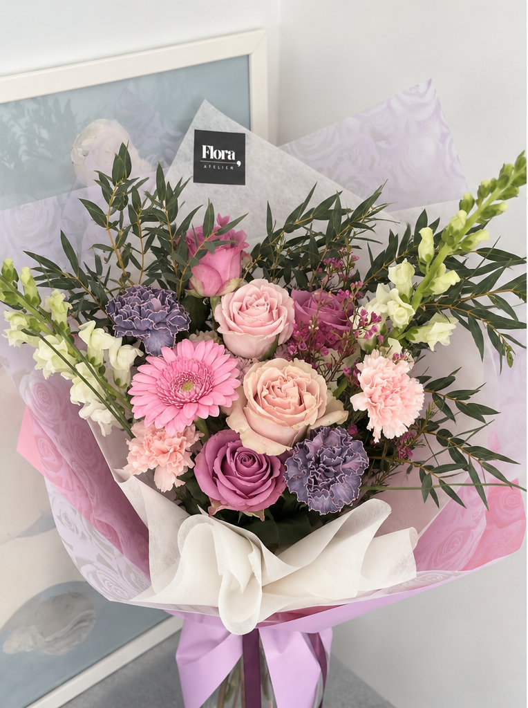 Sweetest Moment – Large Mixed Flower Bouquet 💐