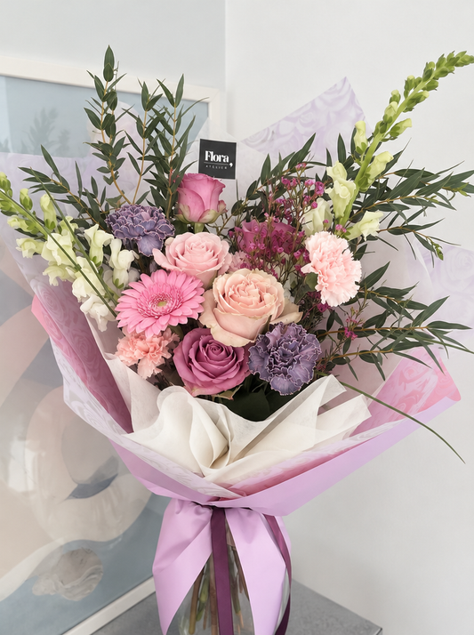 Sweetest Moment – Large Mixed Flower Bouquet 💐